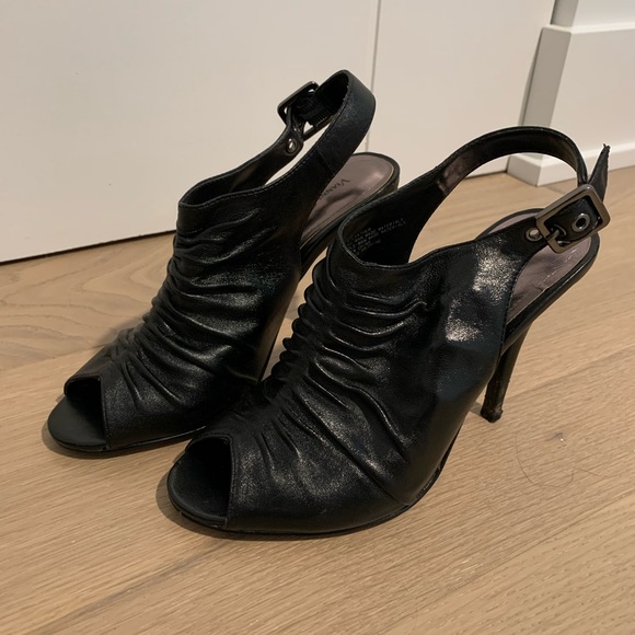Black Heeled Sandals Size 7 - Picture 1 of 6
